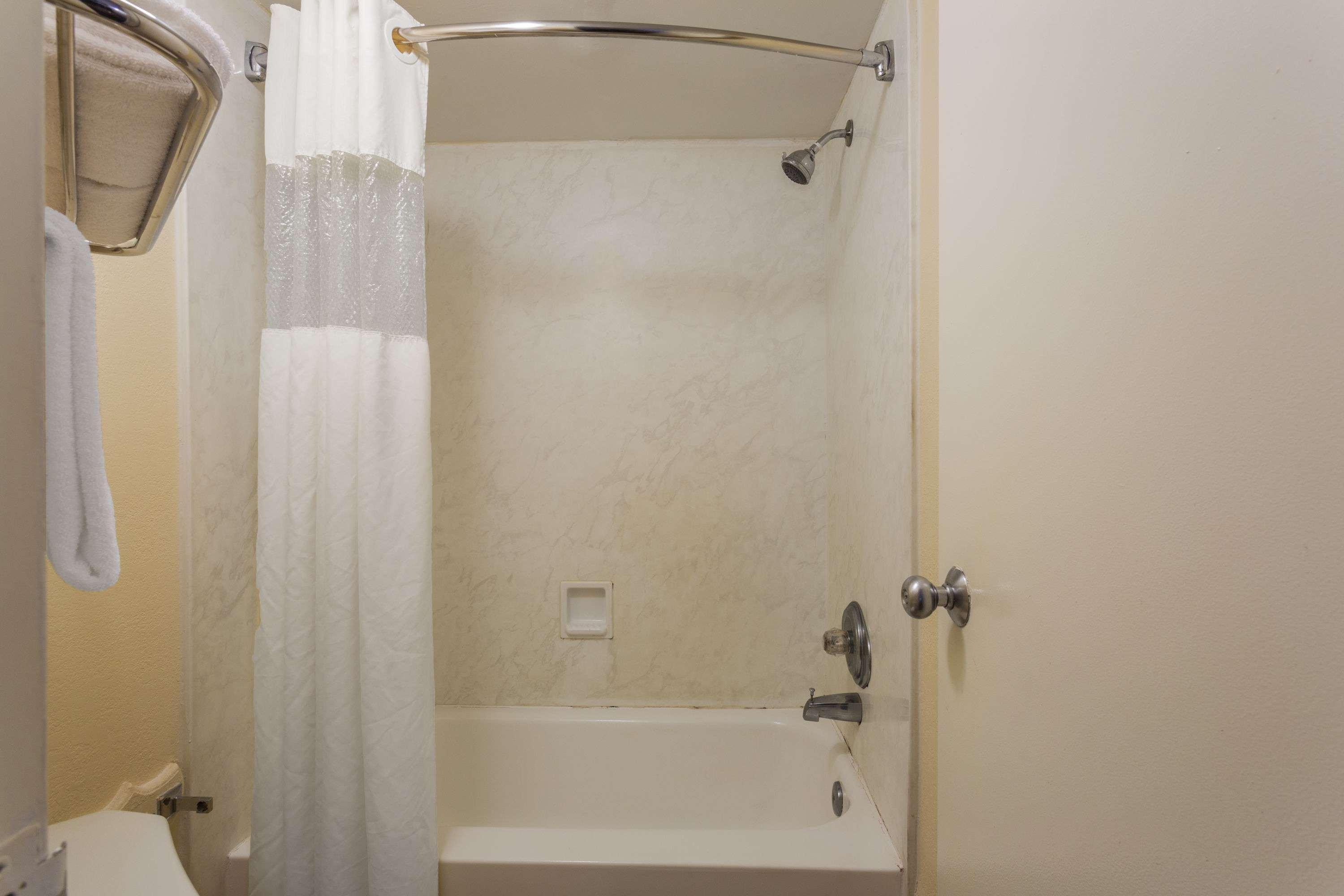 Travelodge By Wyndham Suites Virginia Beach Oceanfront Bagian luar foto
